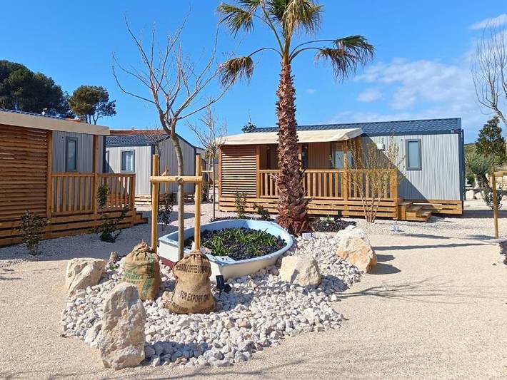 Camping für 4 Personen in der Provence