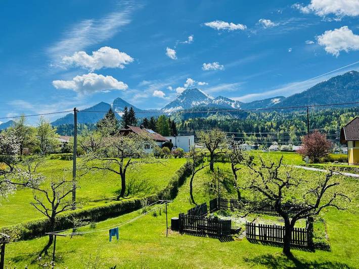 Ferienhaus für 8 Personen, mit Garten und Ausblick