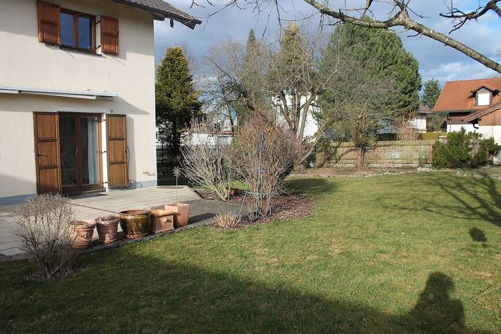 Ferienhaus für 10 Personen, mit Garten und Balkon