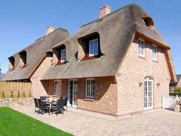 Ferienhaus für 5 Personen, mit Terrasse und Garten, kinderfreundlich in Tinnum