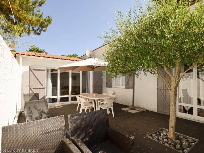 Location de vacances pour 6 personnes, avec terrasse, animaux acceptés dans Plage de la Palmyre
