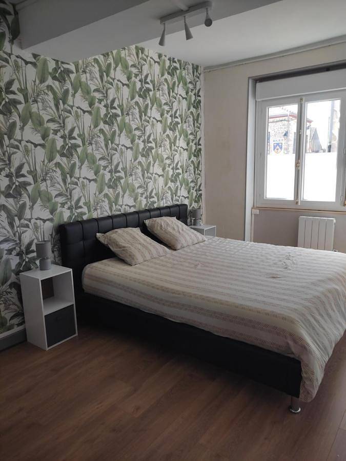 Location de vacances pour 4 personnes, avec jardin dans Plan d'eau de Saint Clément