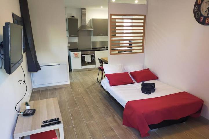Ganze Wohnung, Ganze Wohnung -Nîmes- T2 Gartengeschoss in Nîmes, Nimes und Umgebung