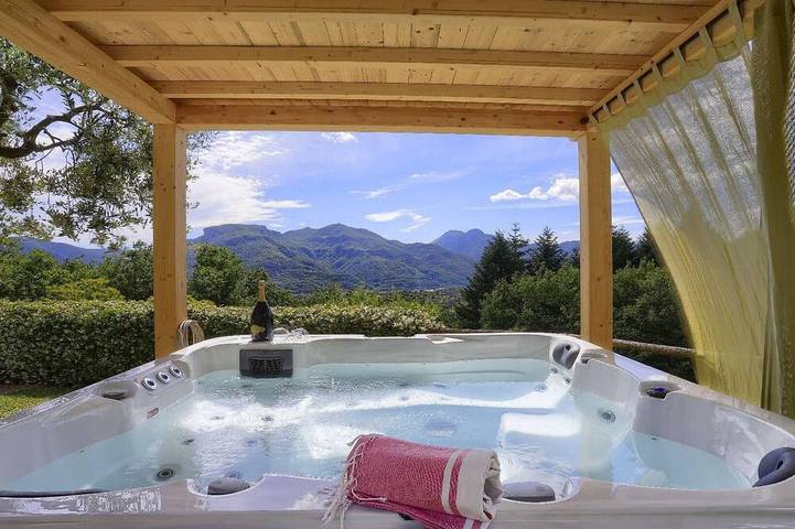 Villa für 4 Personen, mit Garten und Whirlpool, mit Haustier - 1