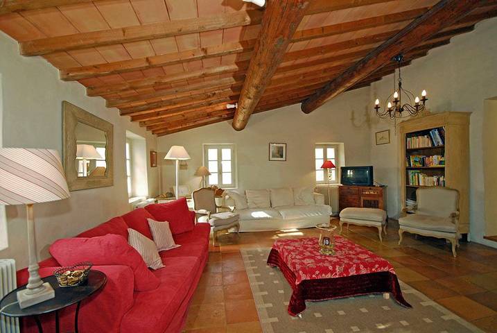 Location de vacances pour 10 personnes, avec jardin et terrasse à Saignon - 4