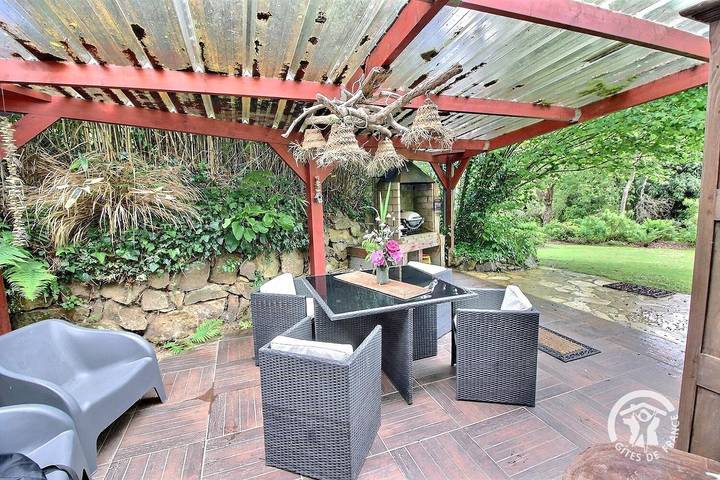 Gîte pour 2 personnes, avec terrasse et jardin à Saint-Quay-Perros - 3