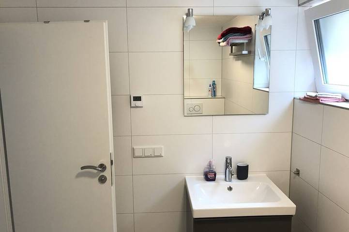 Ferienwohnung für 6 Personen, mit Terrasse und Garten am Phantasialand - 3