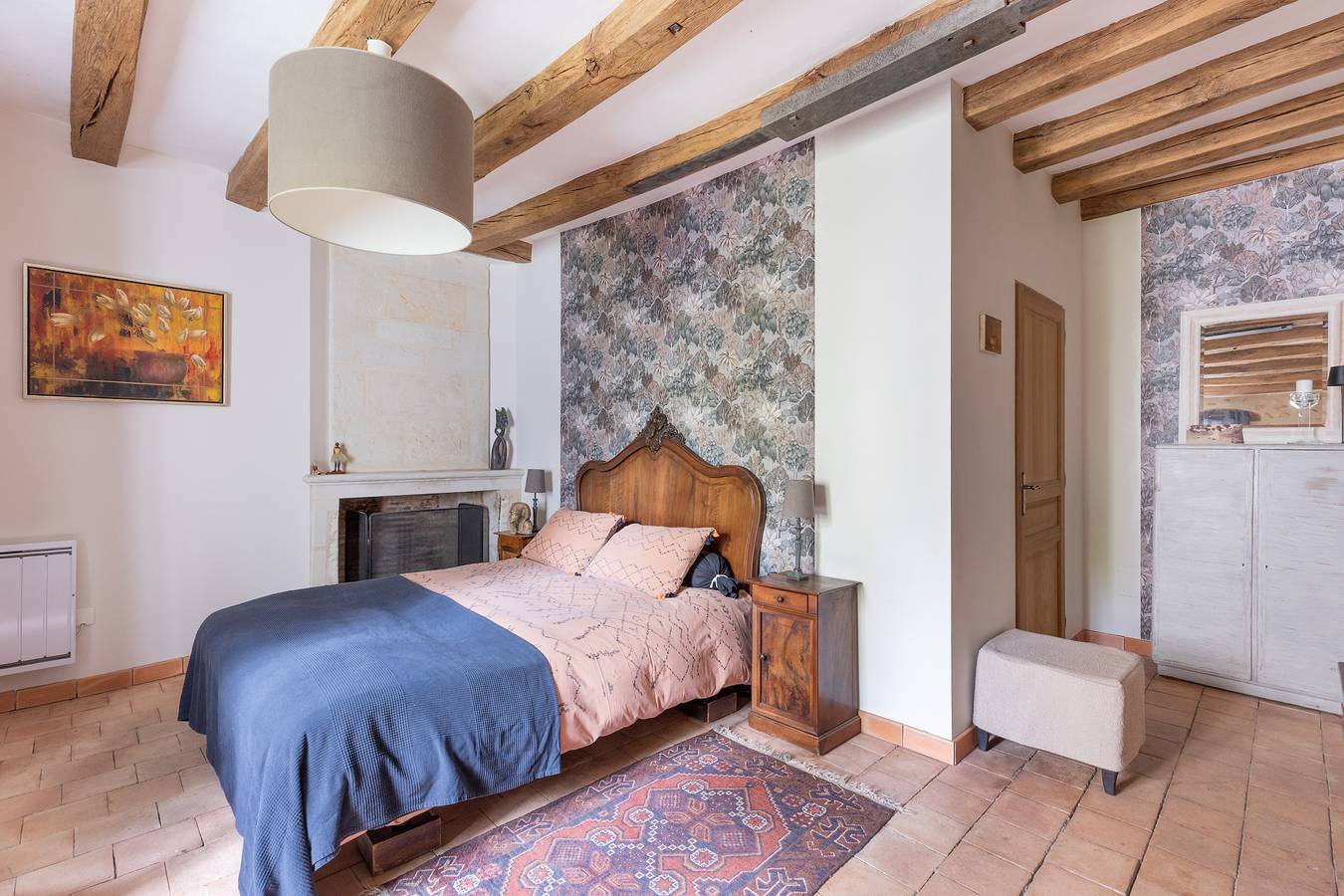 Casa de huéspedes 'Habitación Espaciosa y Tranquila' con jardín compartido y Wi-Fi in Cléré-les-Pins, Valle del Loira