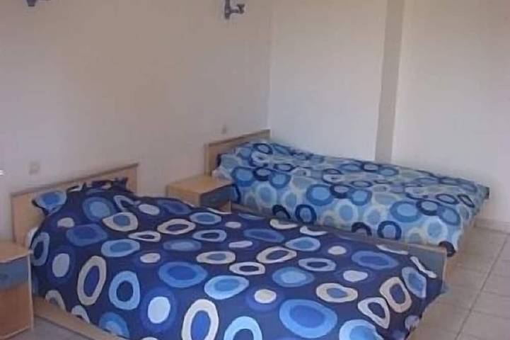 Location de vacances pour 8 personnes, avec jardin à Saint-Génis-des-Fontaines - 2