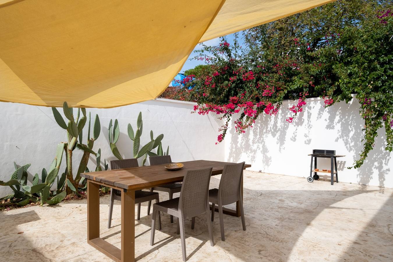 Casa Vacaciones 'Suite Splendor Lux' con Jardín Compartido, Wi-Fi y Aire Acondicionado in Porto Cesareo, Golfo de Tarento