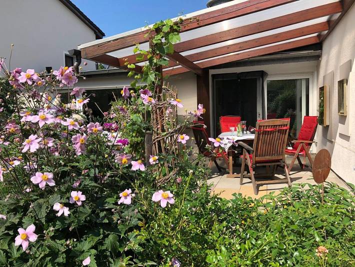 Ferienwohnung für 4 Personen, mit Terrasse und Garten sowie Ausblick