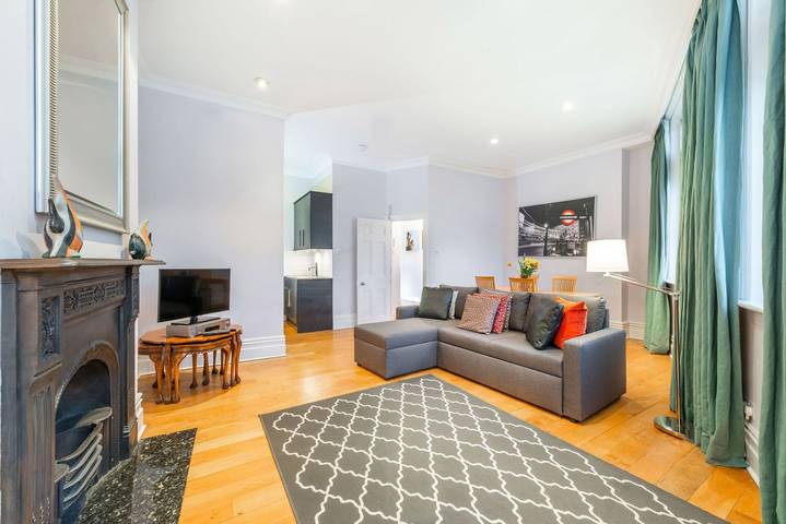 Apartment for 4 people, with balcony, child-friendly in Covent Garden
