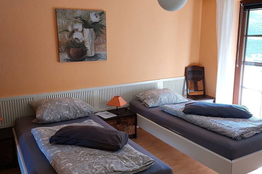 Ganze Wohnung, Ferienwohnung 65qm Talblick - Haus Brigitte - Hintere Mühle in Suedlicher Schwarzwald, Horben