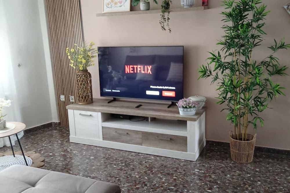 Apartamento entero, Feriado apartamento situado a mitad de camino entre Dinopolis Y Albarracín in Cella, Provincia de Teruel