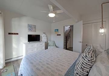 Vacation House for 7 Guests in Lake Norman of Catawba, Lake Norman, Picture 2