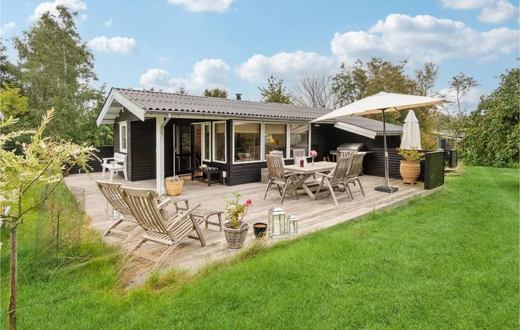 Ferienhaus für 6 Personen, mit Terrasse und Garten in Vellerup - 3