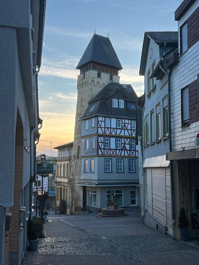 Ganze Wohnung, Twin Room Apartment in Bad Camberg, Landkreis Limburg-Weilburg