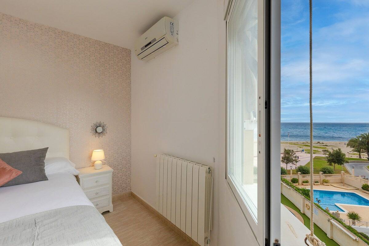 Entire apartment, Fidalsa Bella Vista junto al mar in el Campello, Costa Blanca