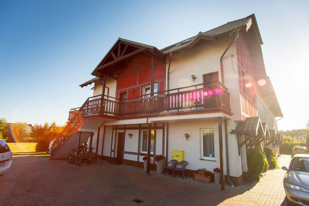 Ganze Wohnung, 3 Zi.Wg  450m zum Strand, am Rande des Naturparks (Wanderdünen) in Rowy, Slowinzischer Nationalpark