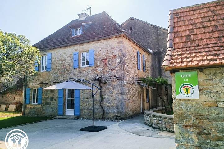 Location de vacances pour 6 personnes, avec jardin à Prudhomat