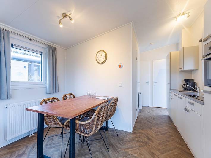 Ferienhaus für 4 Personen, mit Garten und Terrasse, kinderfreundlich in Burgh-Haamstede - 2