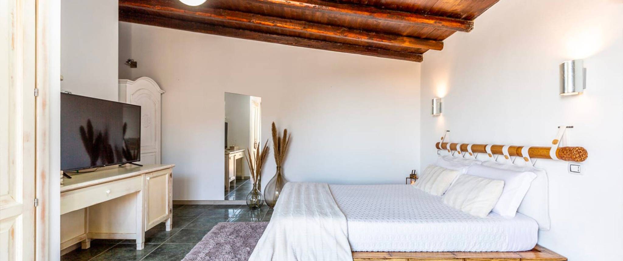 Kamer 'Suite Ulivo' met Uitzicht op de Bergen, Wi-Fi en Airconditioning, foto 7