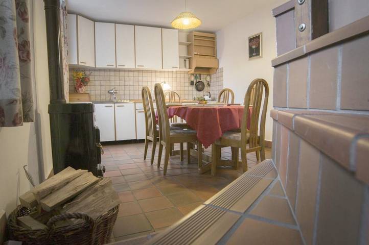 Gîte pour 4 personnes, avec terrasse et vue dans Štanjel - 3