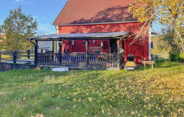 Hus för 5 Personer med terass in Yxningen, Svenska Östersjön