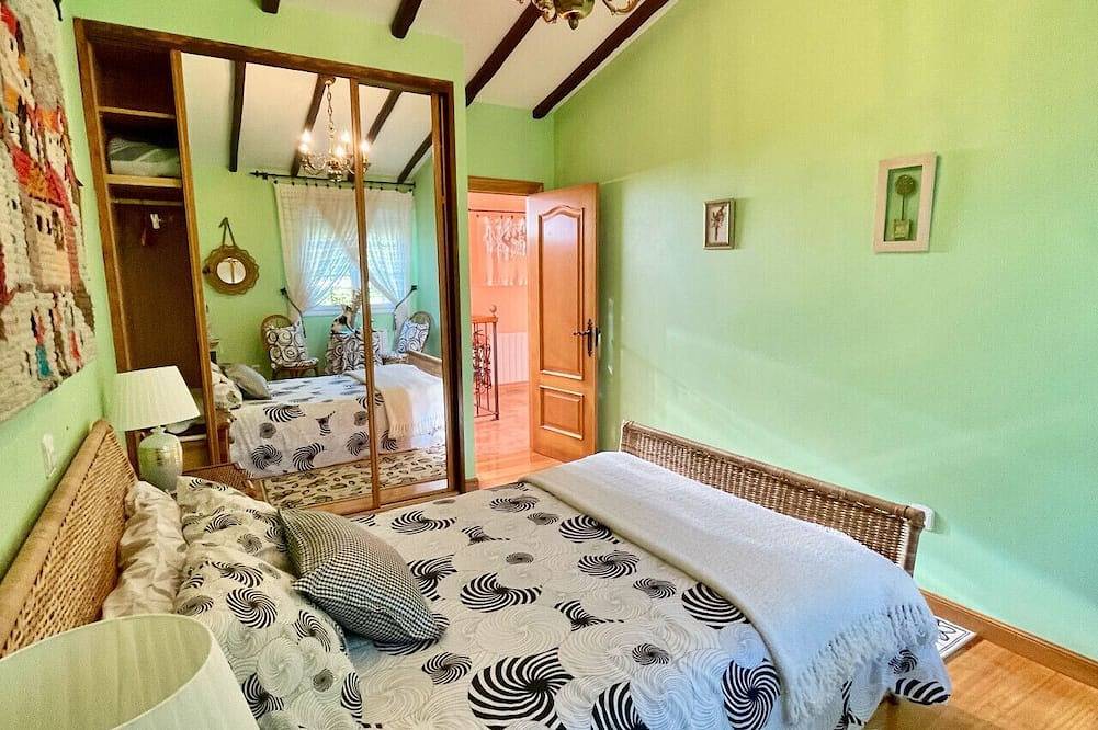 Spectacular villa in Isla in Isla (Cantabria), Arnuero