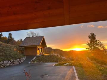 Gîte pour 3 personnes, avec terrasse et sauna ainsi que piscine et vue à Hohrod