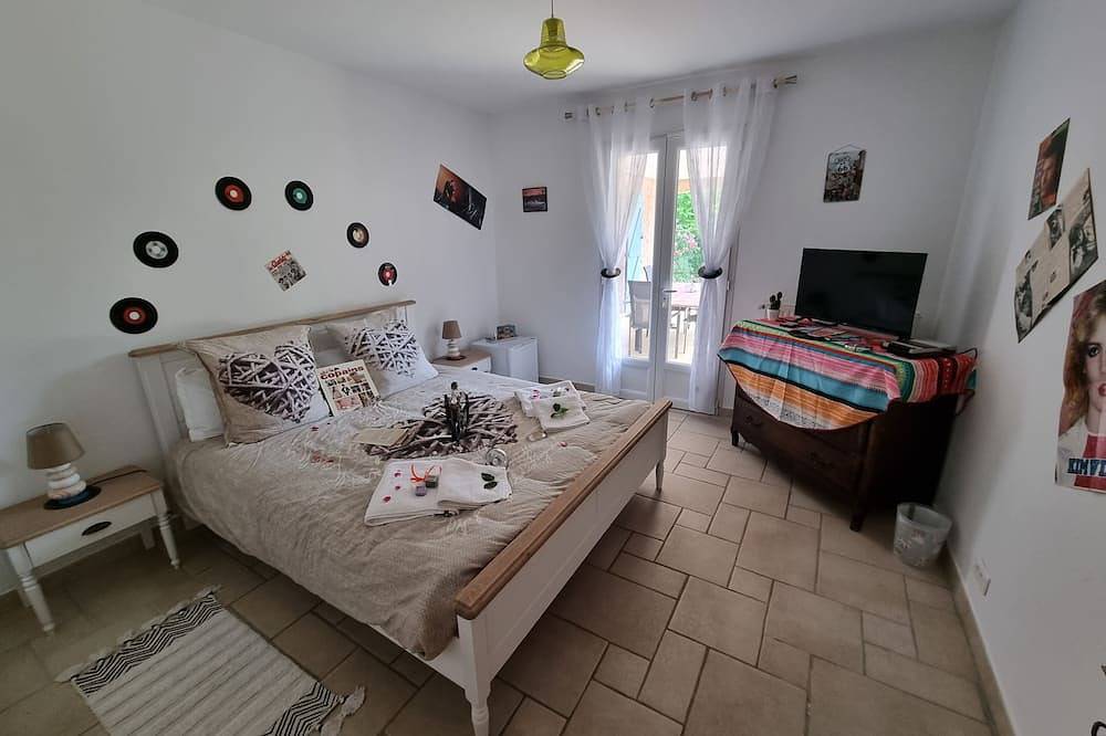 Charming Provençal Villa with Private Pool – Peace \nnature  Green Provence (Var) in Garéoult, Brignoles region