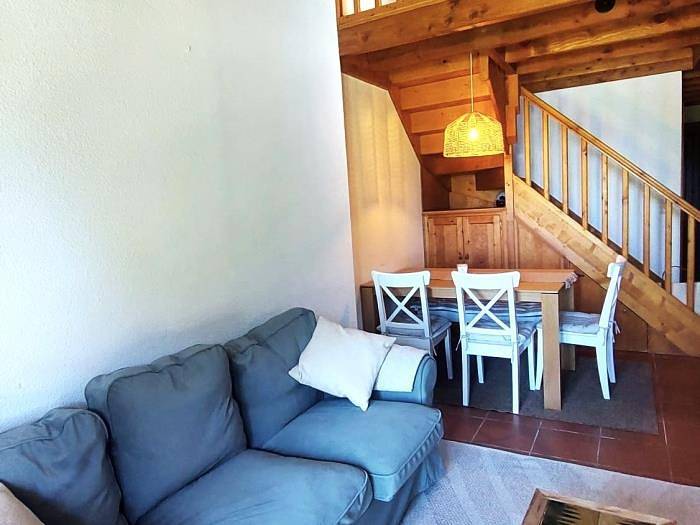 Location de vacances pour 7 personnes, avec Balcon/Terrasse ainsi que Jardin et Piscine à Sainte-Léocadie