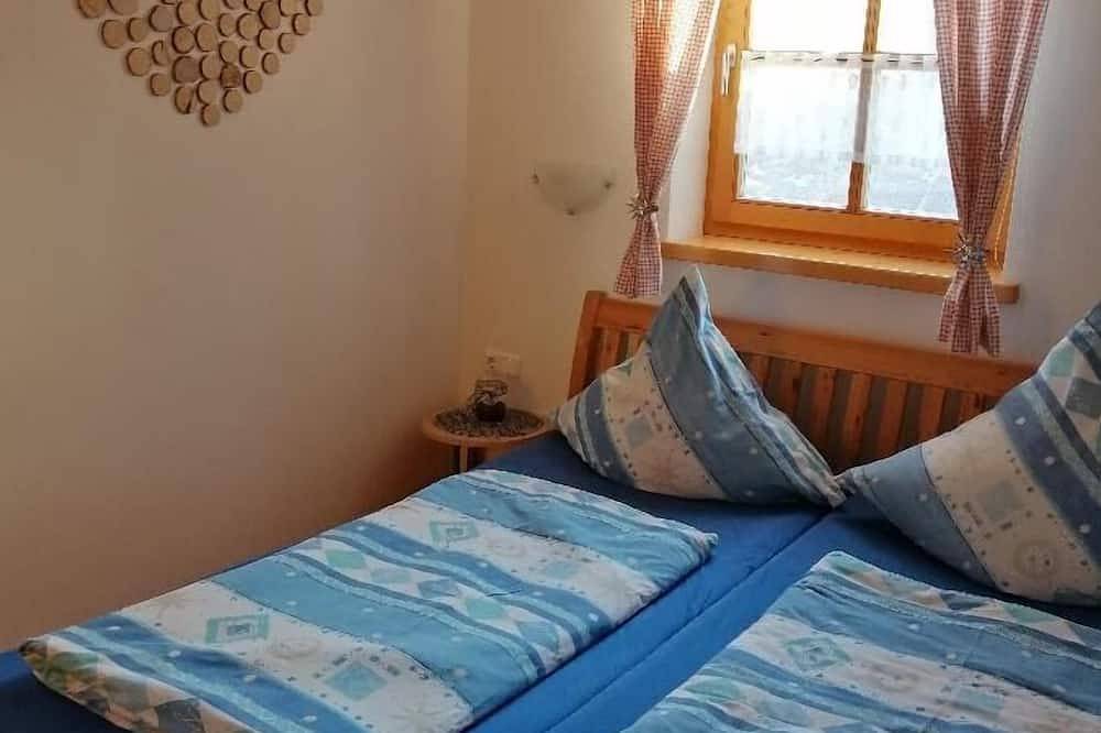 Ganze Wohnung, Ferienwohnung am Fuße des großen Arbers in ruhiger Waldrandlange in Regenhütte, Bayerisch Eisenstein