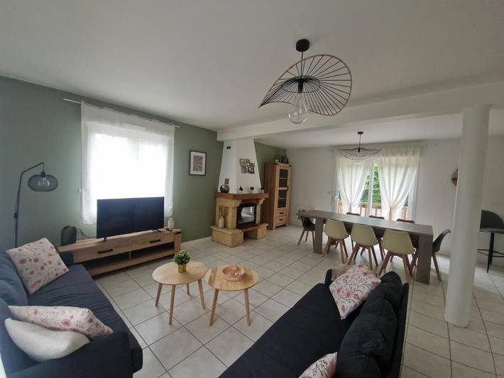 Location de vacances pour 8 personnes, avec Terrasse à Port-en-Bessin-Huppain