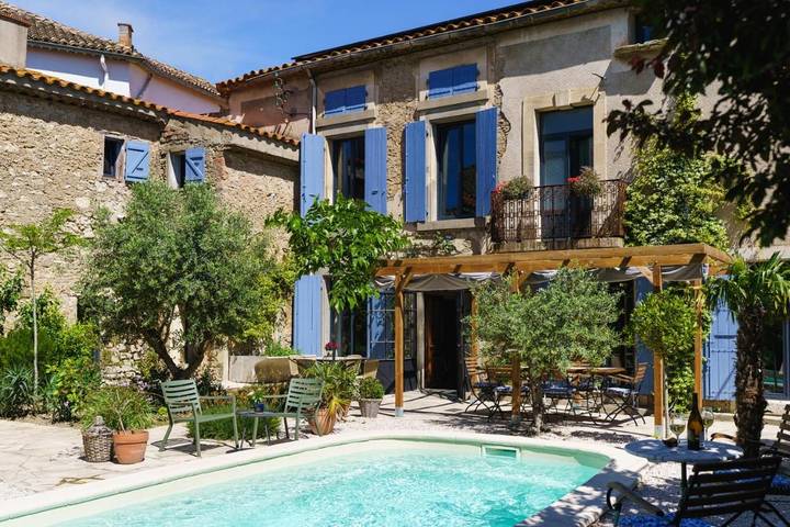 Chambre d’hôte pour 2 personnes, avec piscine et jardin