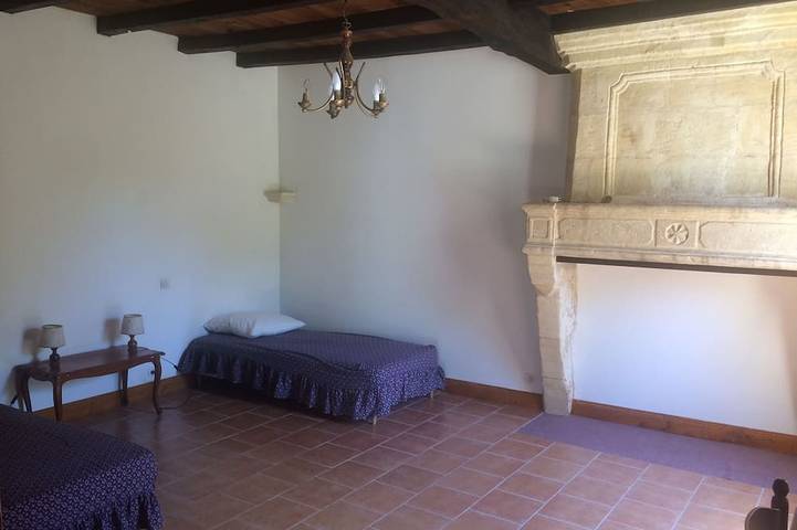 Location de vacances pour 6 personnes, avec jardin à Saint-Seurin-sur-l'Isle - 4