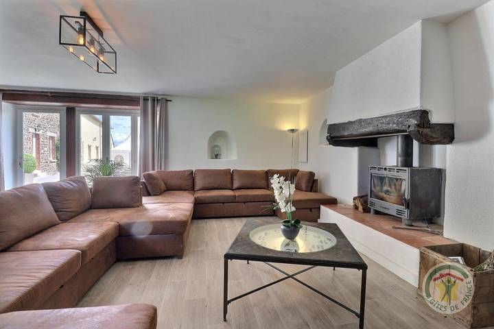 Gîte pour 6 personnes, avec terrasse et jardin à Montauban-de-Bretagne - 3