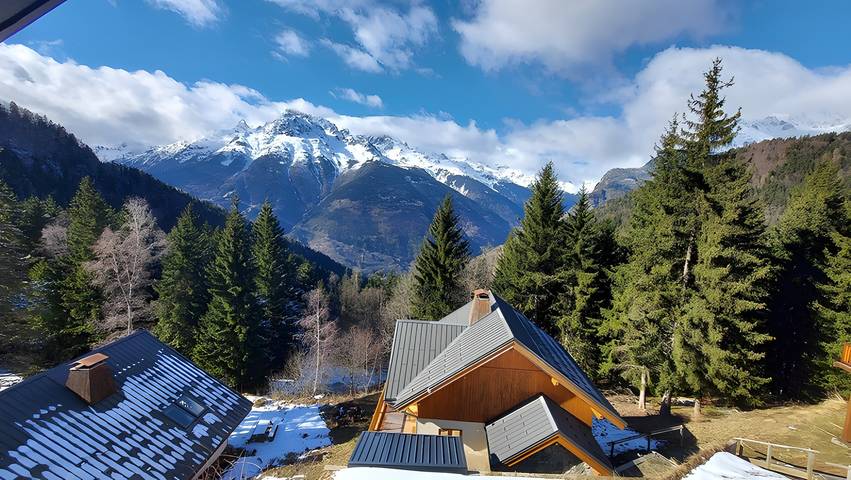 Chalet für 9 Personen, mit Balkon - 1