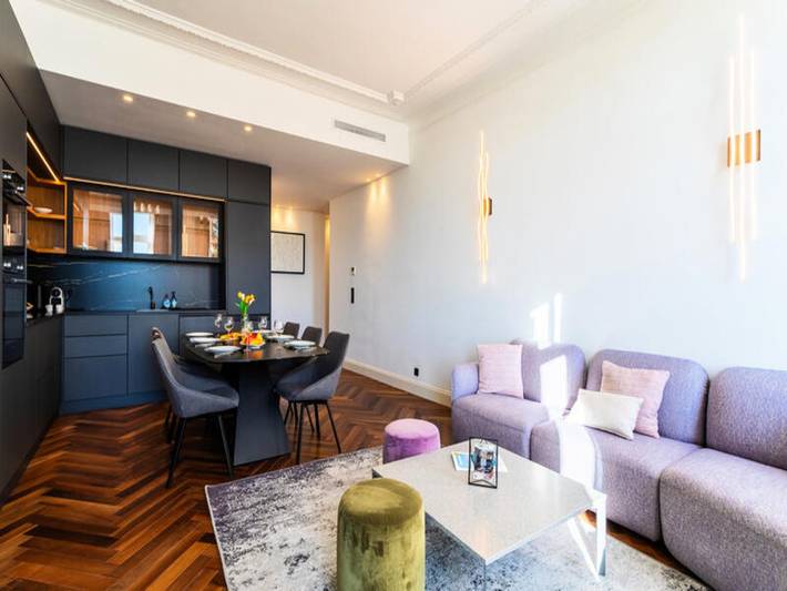 Gîte pour 6 personnes, avec balcon dans Cinema Les Arcades Ales - 2