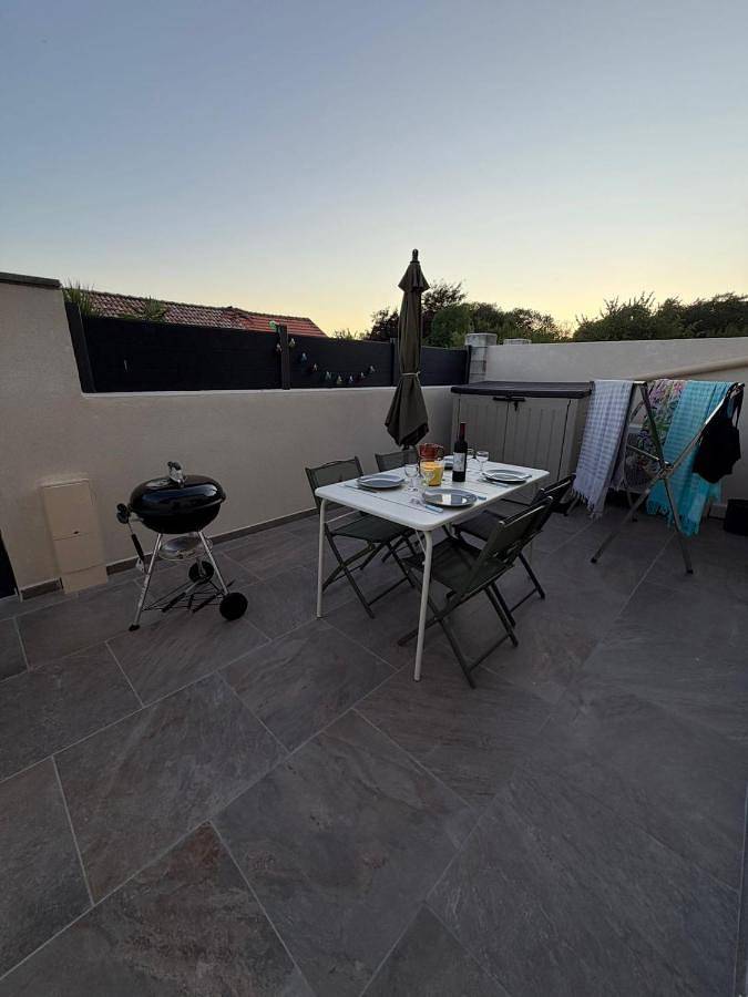 Location de vacances pour 6 personnes, avec Terrasse à Semussac - 3