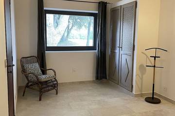 Gîte pour 3 Personnes dans Céreste, Région de Forcalquier, Photo 2