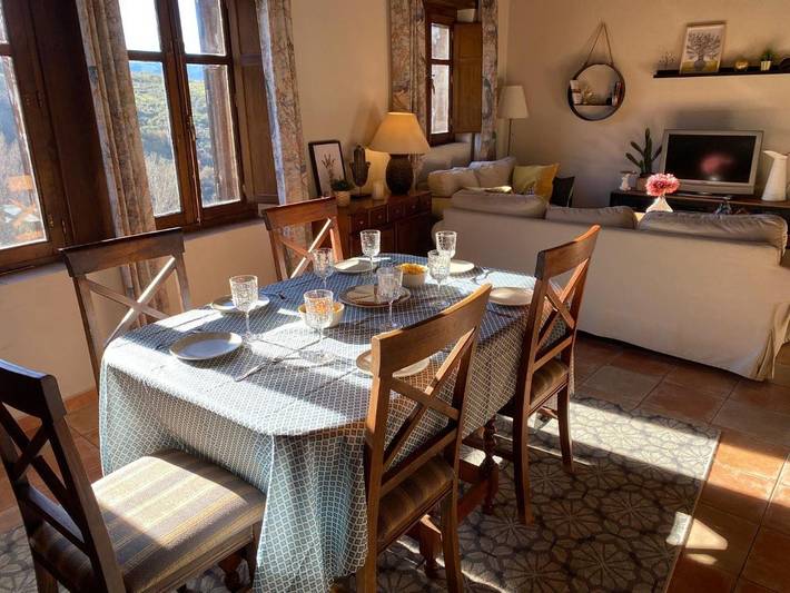 Casa rural para 6 personas, con vistas y terraza, Se admiten mascotas en Ponferrada