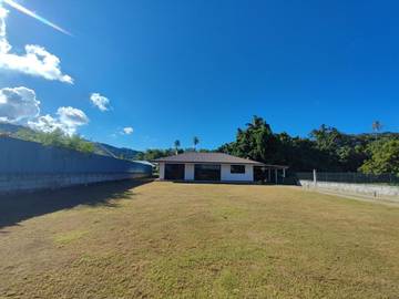 Gîte pour 4 personnes, avec vue ainsi que terrasse et jardin dans Papeari
