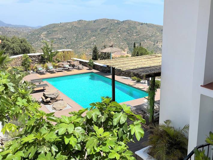 Ferienhaus für 6 Personen, mit Terrasse und Garten sowie Pool in Sayalonga