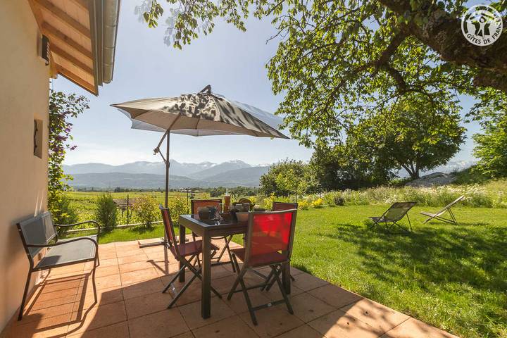 Gîte pour 4 personnes, avec terrasse et jardin dans Porte-de-Savoie - 3