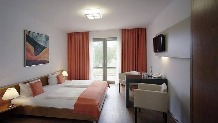 Ferienwohnung für 3 Personen, mit Sauna und Garten, mit Haustier in Klotzsche - 4