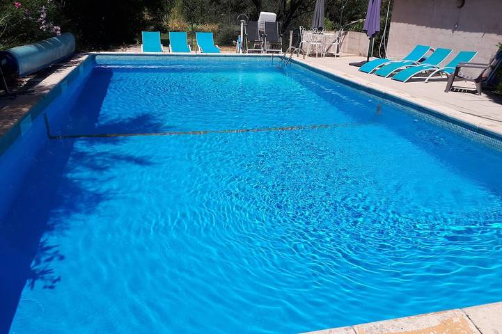Maison de vacances pour 8 personnes, avec Jacuzzi ainsi que Terrasse et Jardin à Fuveau