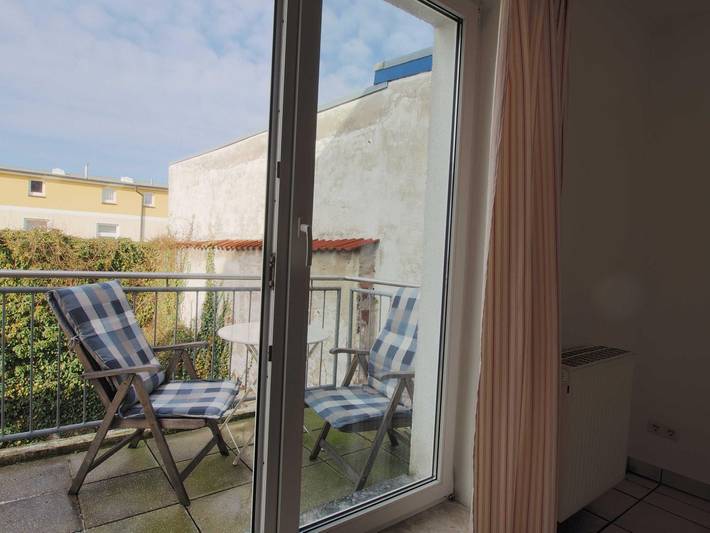 Ferienwohnung für 2 Personen, mit Balkon in Warnemünde - 3