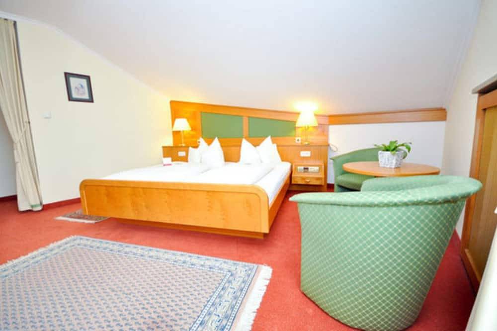 Doppelzimmer Komfort - Hotel Quellenhof in Bad Wiessee, Bavarian Alps