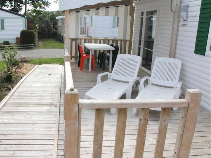 Camping Les Alouettes - Mobilheim 5 personen - Excellence Pmr in La Chaize-Giraud, Loire-Tal